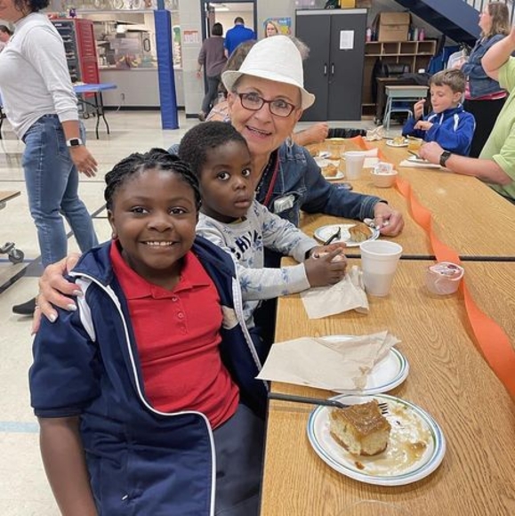 Meet your Posher, Janet - Picture 1 of 1